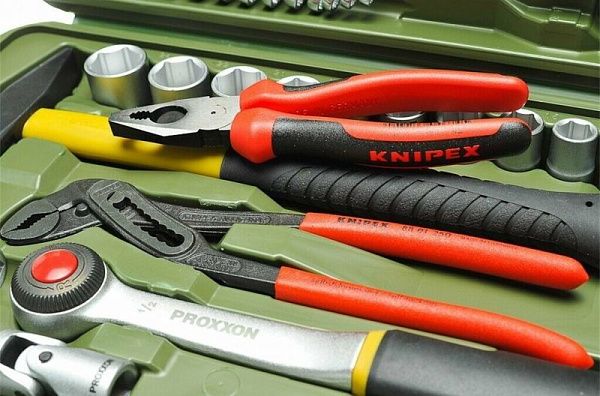 Автомобильный и универсальный набор инструмента, 40 поз. Proxxon (23650 ...
